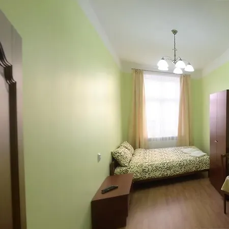 On Voloshyna Leopoli